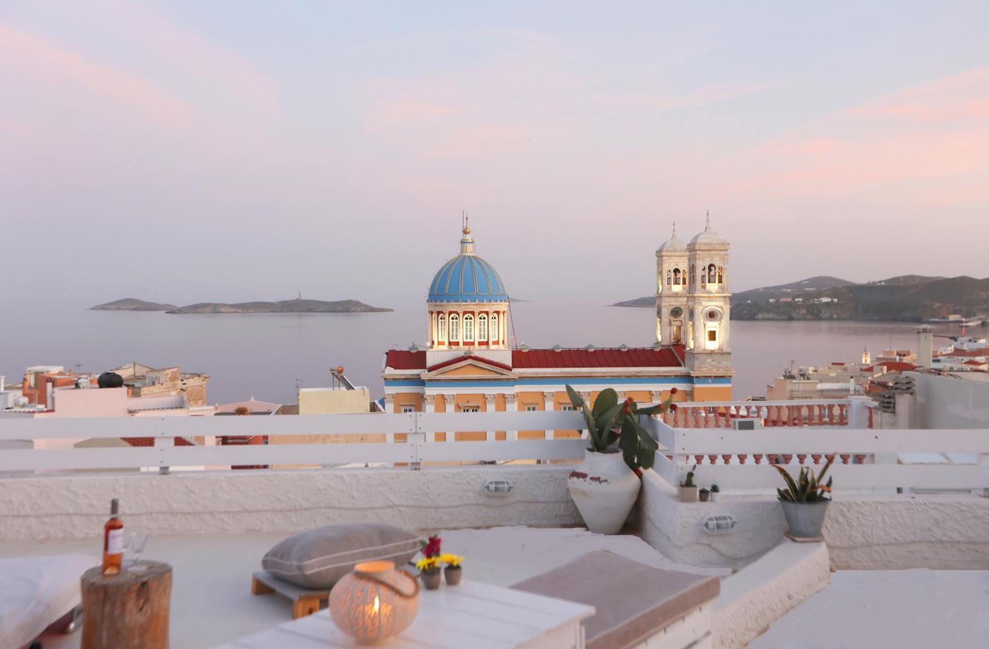 San Nikolas View Guest House Ермополи Екстериор снимка