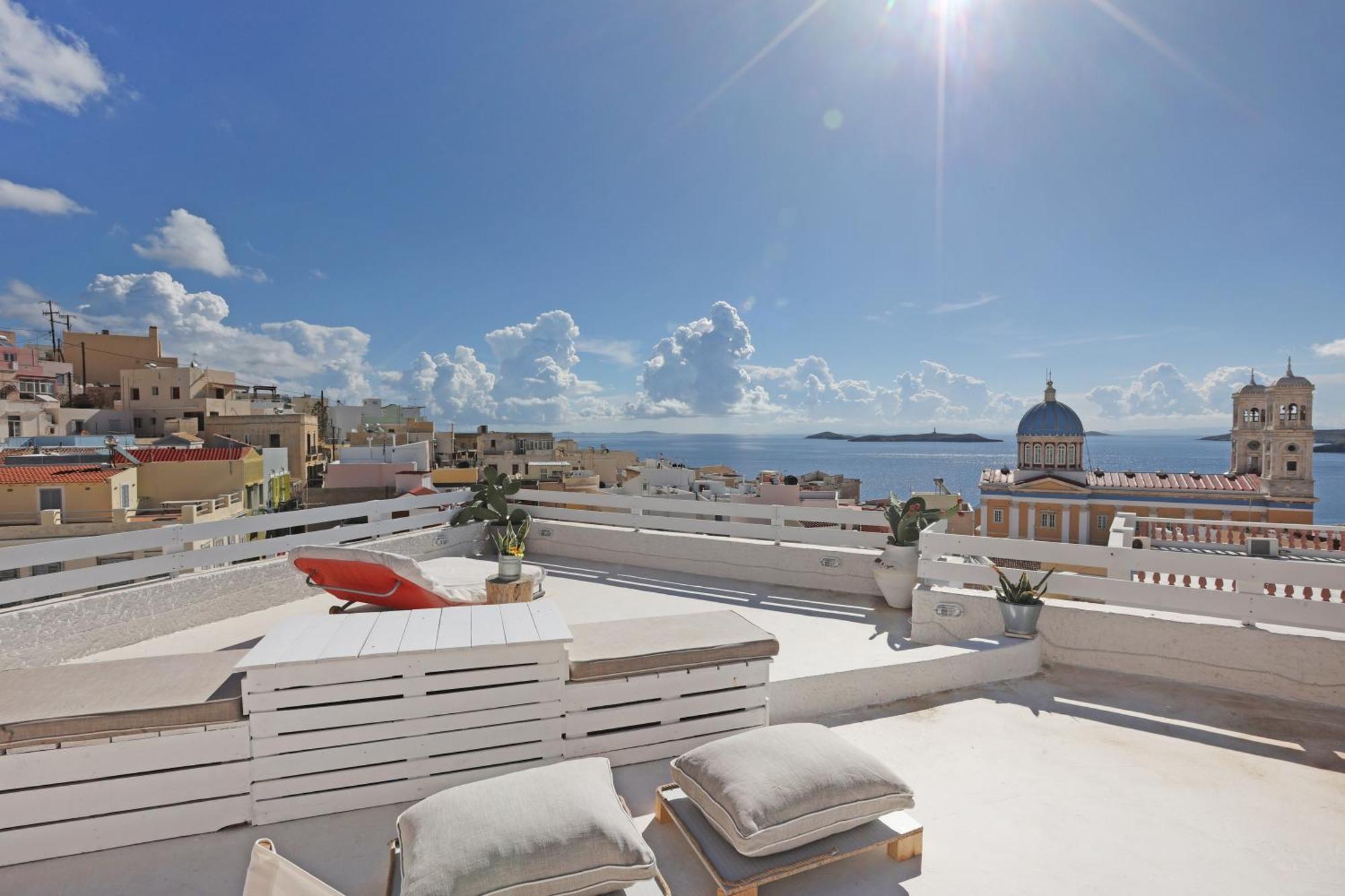San Nikolas View Guest House Ермополи Екстериор снимка